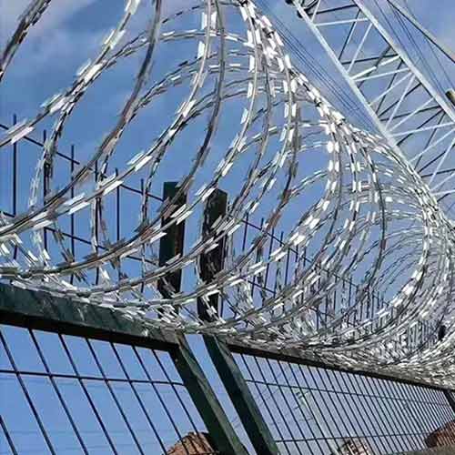 galvanized concertina razor wire prison fence coil galvalnizedconcertina razor barbed wire