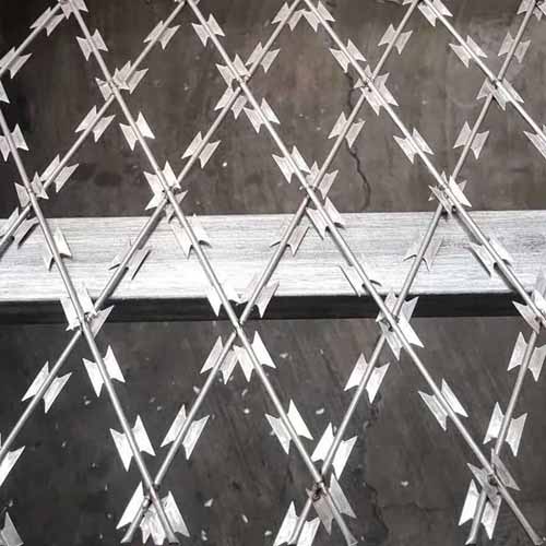 Welding Razor Wire Mesh Fence