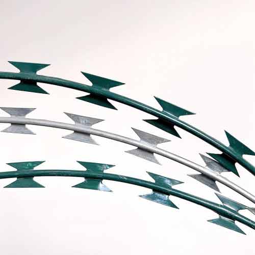 The Security Advantages of Razor Wire over Traditional Fencing